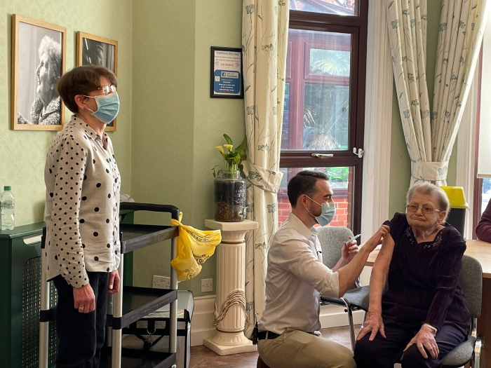 Olive Mingay (age 98) with Dr Tom Millar and her daughter Anita getting vaccinated.jpeg